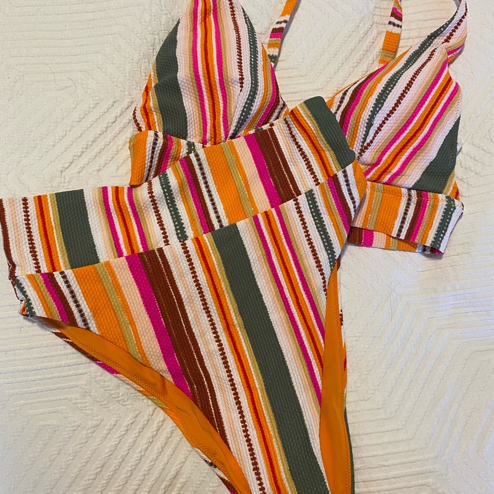 Aerie Stripe Swimsuit NEW WITH TAGS
